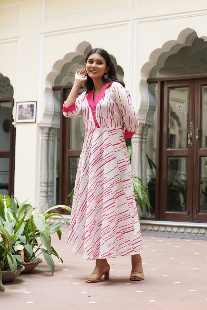 Womens Pink Cotton Geometric Kurta