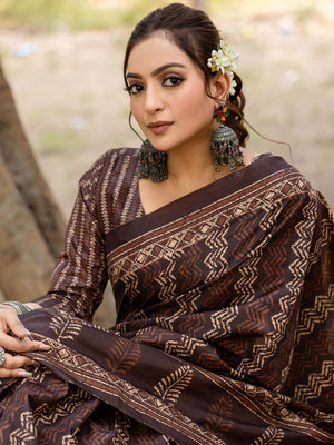 Color_Brown