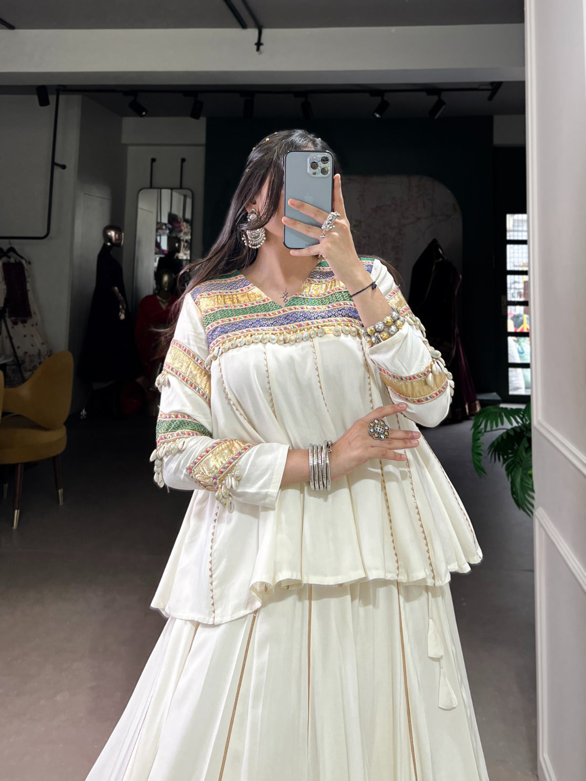 Color_White
