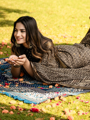 Color_Brown