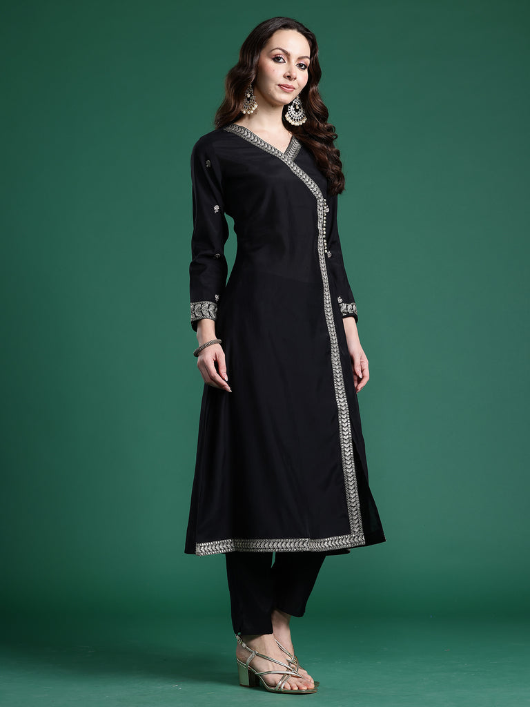 Color_Black