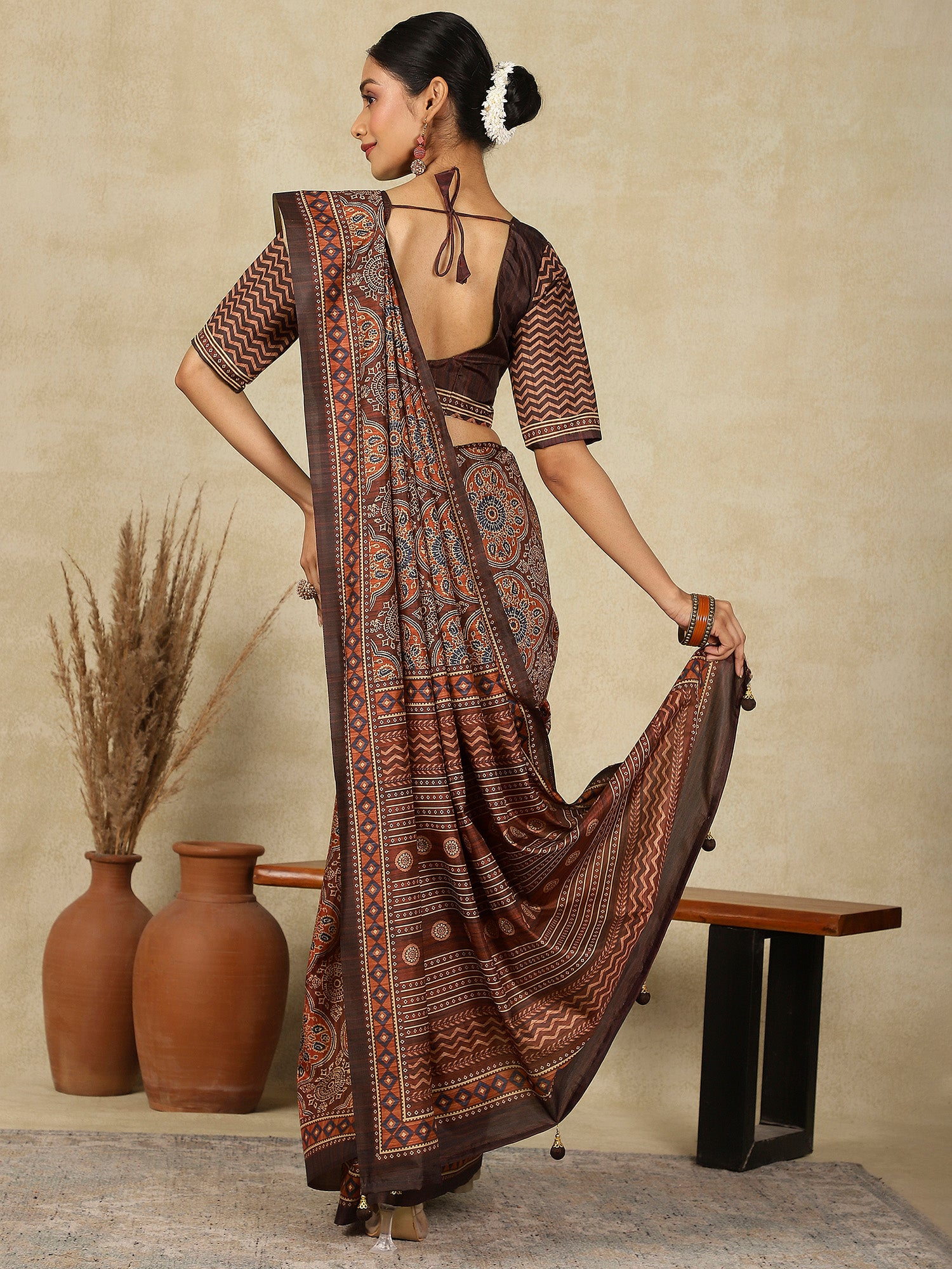 Color_Brown