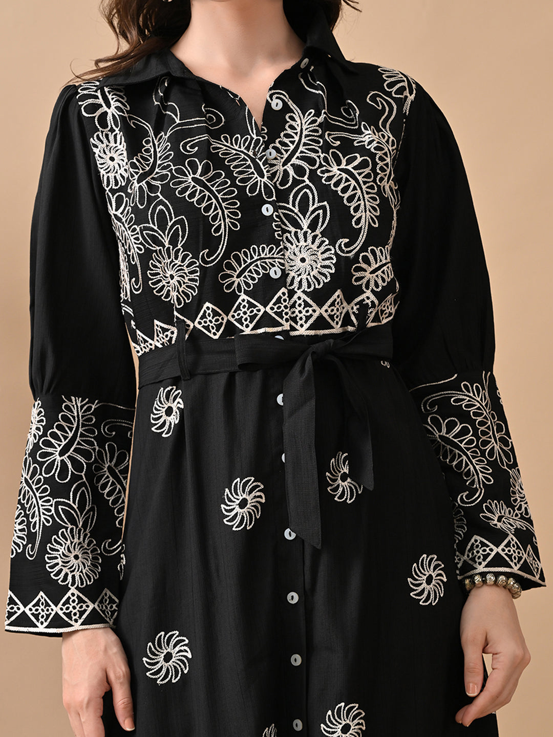 Color_Black