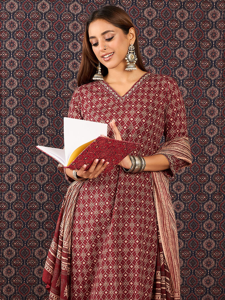 Color_Maroon