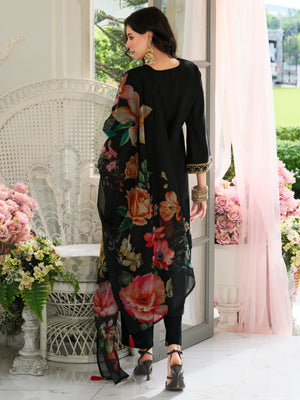 Color_Black