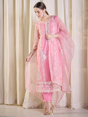 Color_Pink