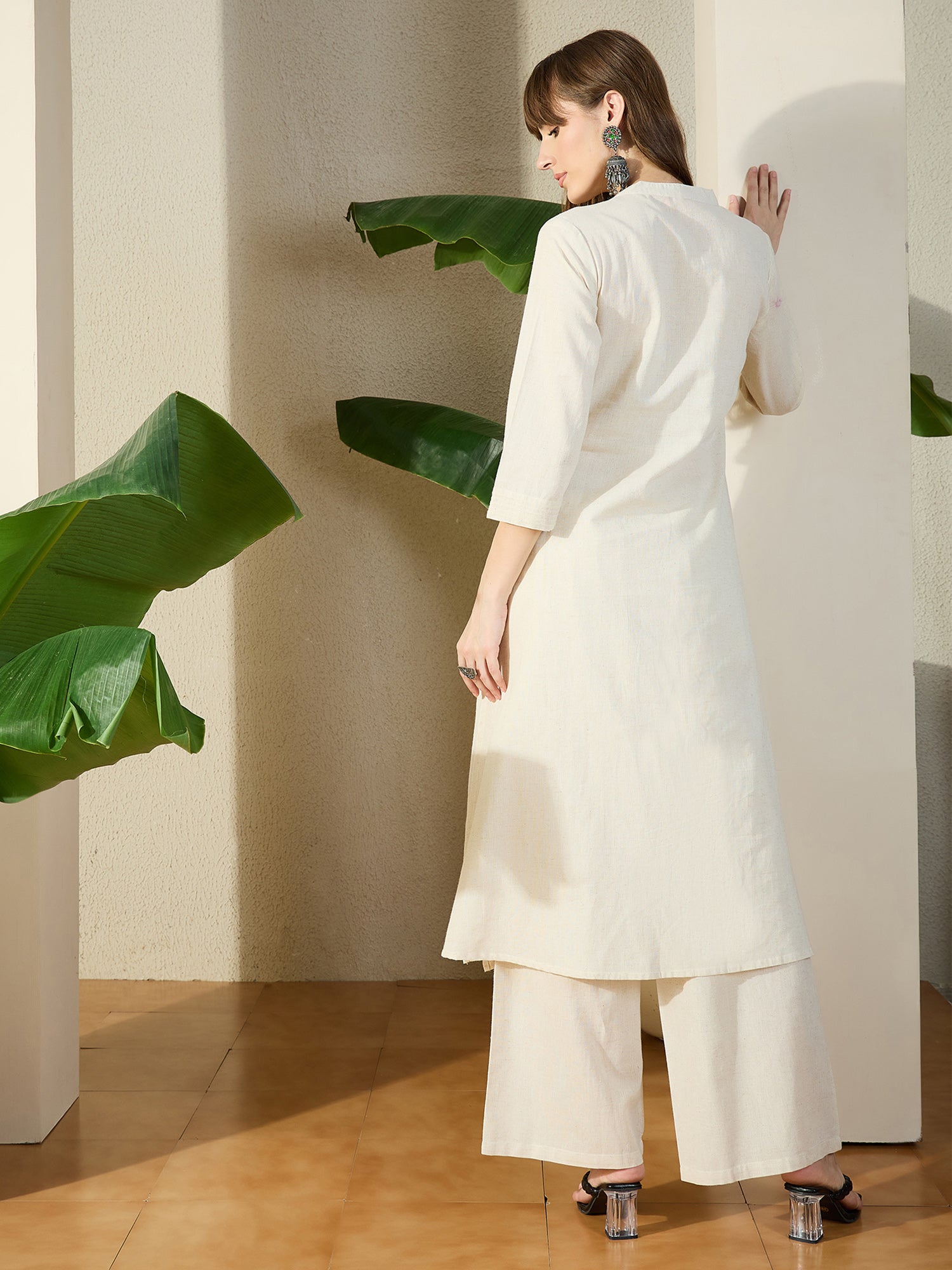 Color_Off White