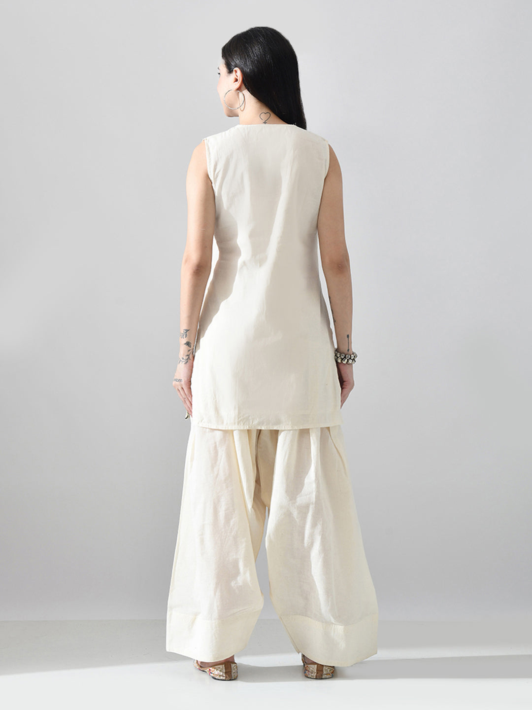 Color_Off White