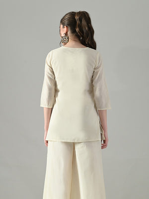 Color_Off White