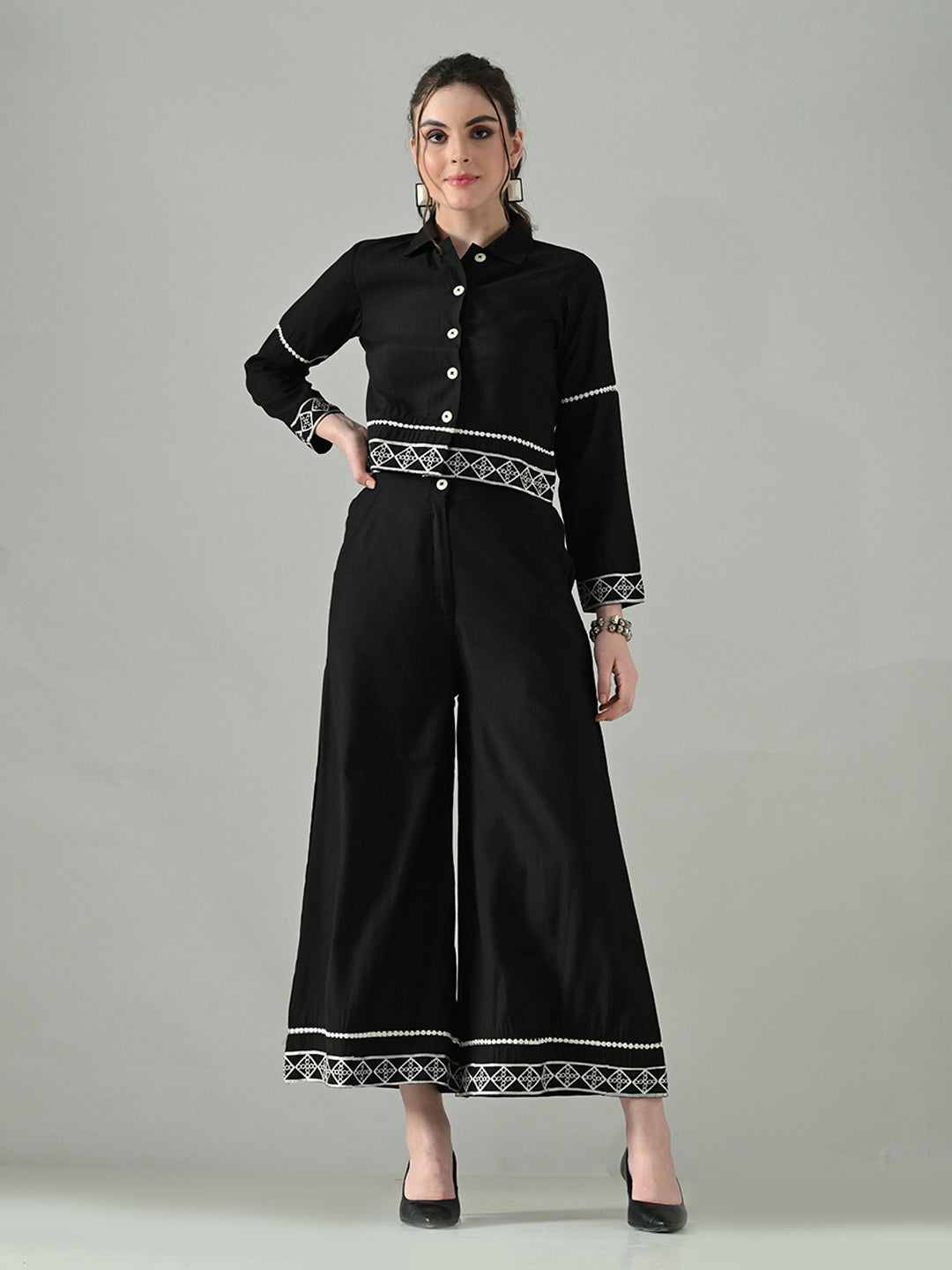 Color_Black