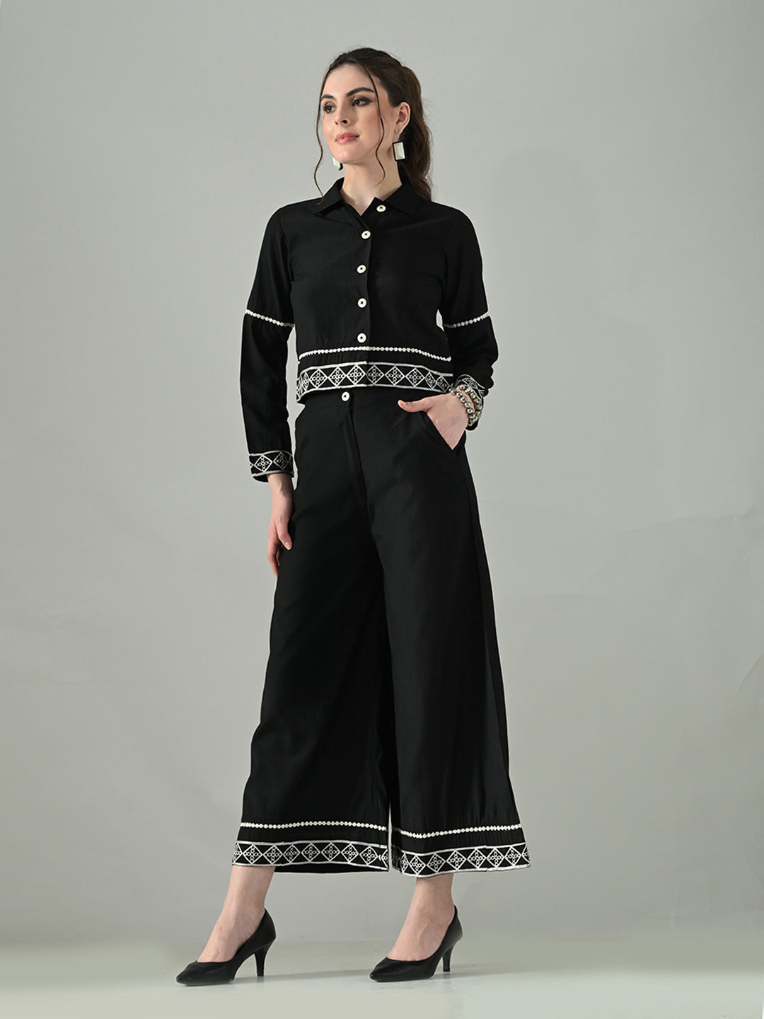 Color_Black