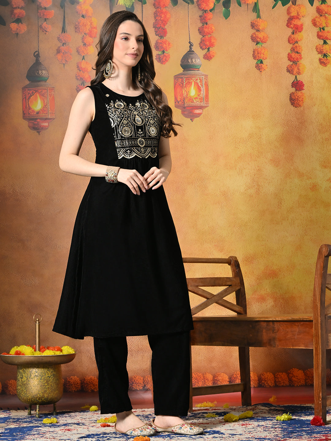 Color_Black