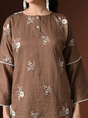 Color_Brown