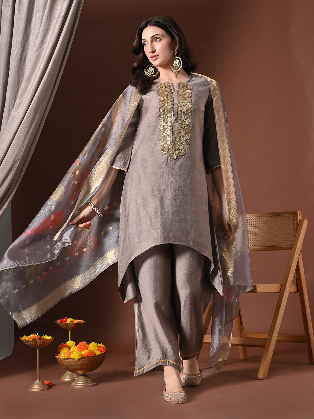Color_Grey