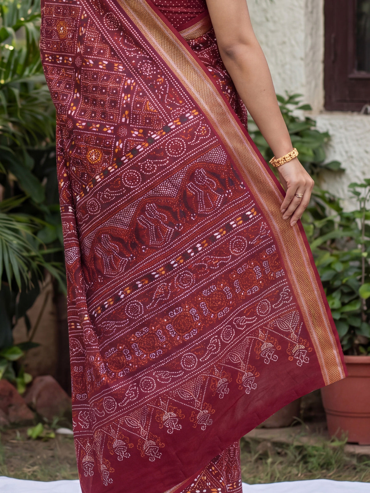 Color_Maroon