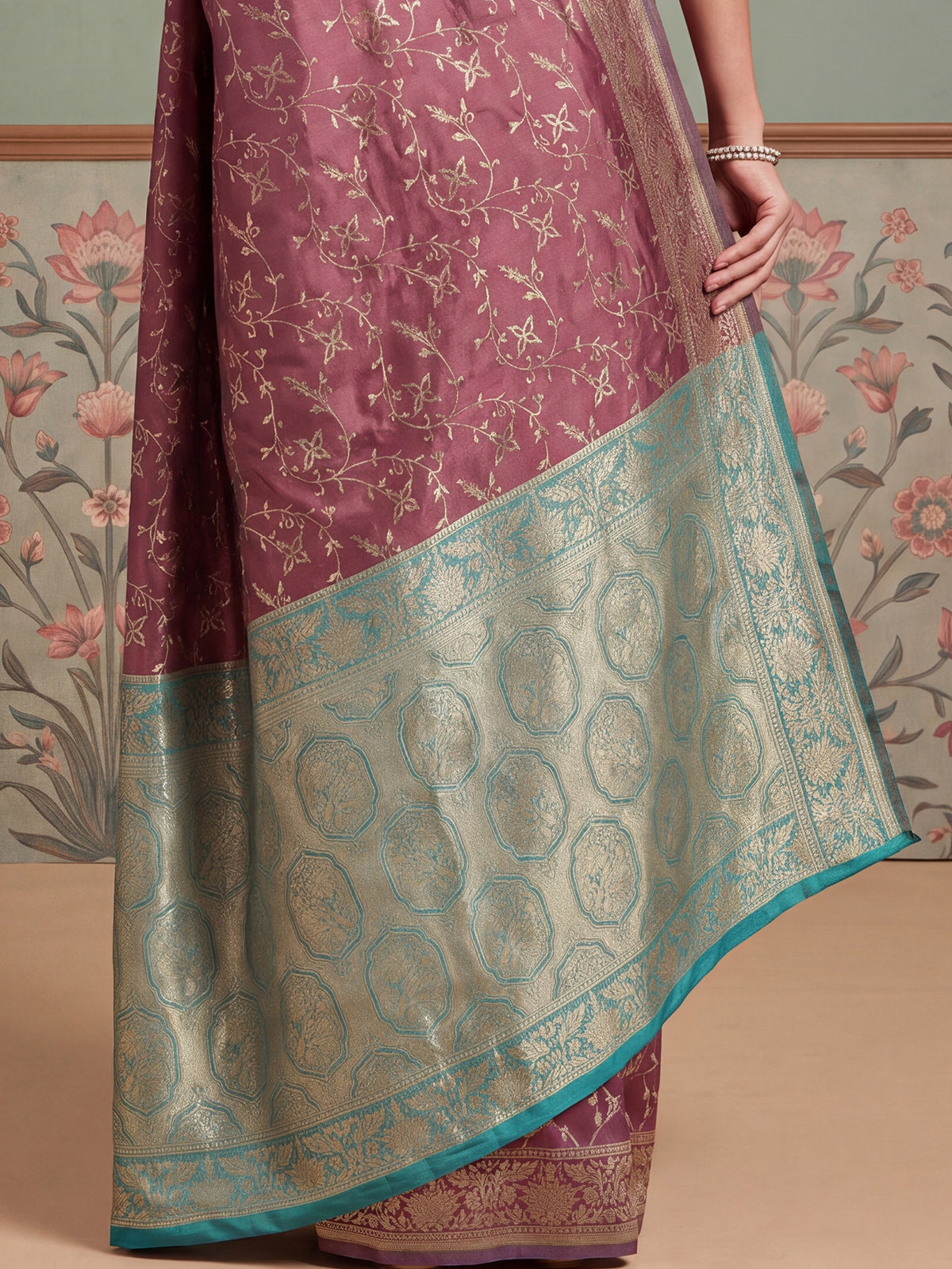 Color_Brown