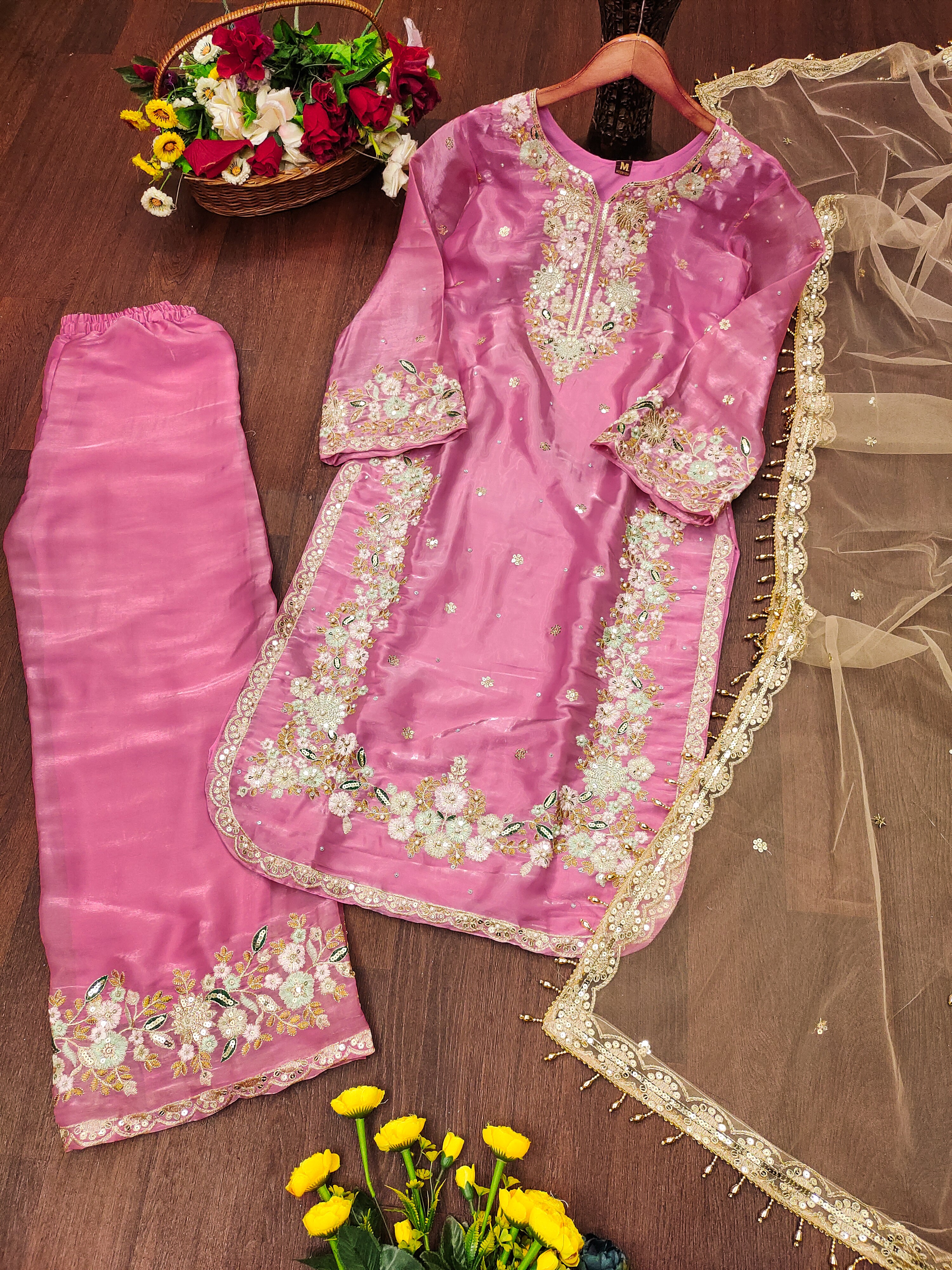 Color_Pink