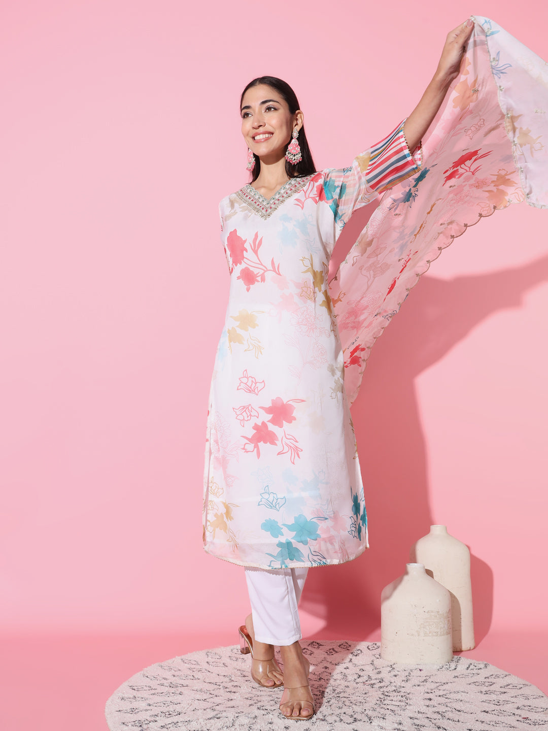 Women's V-Neck Floral-Printed Organza Fabric Kurta And Pant With Dupatta Set - Taantav