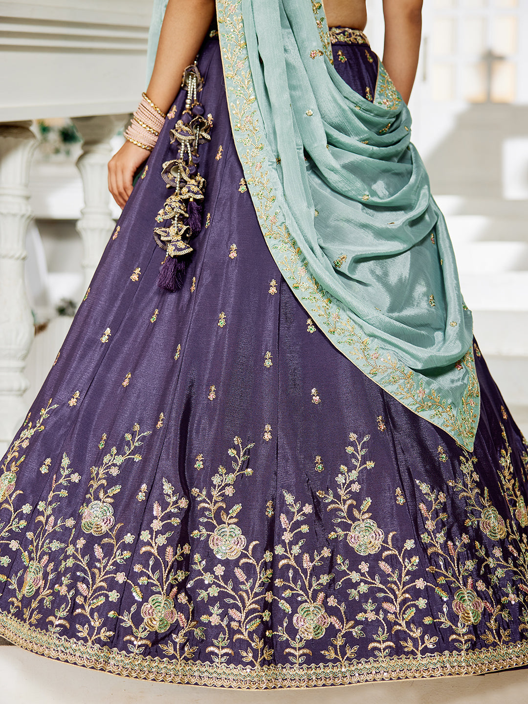Color_VIOLET