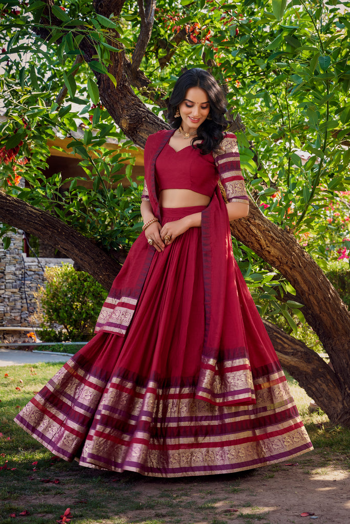 Color_Maroon