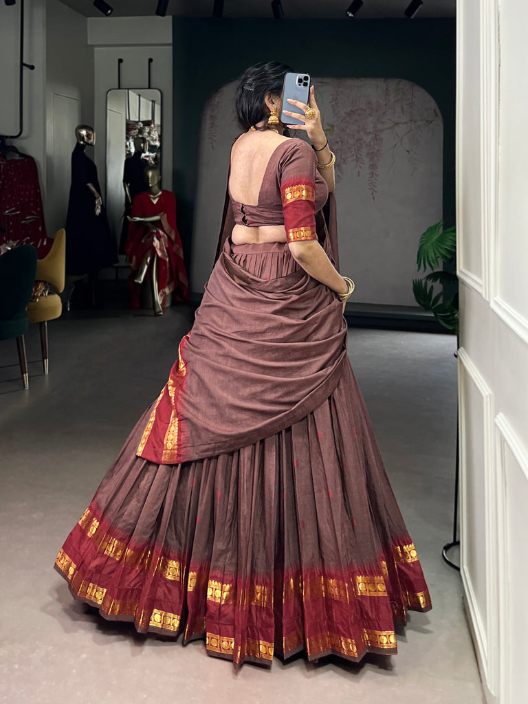 Color_Brown