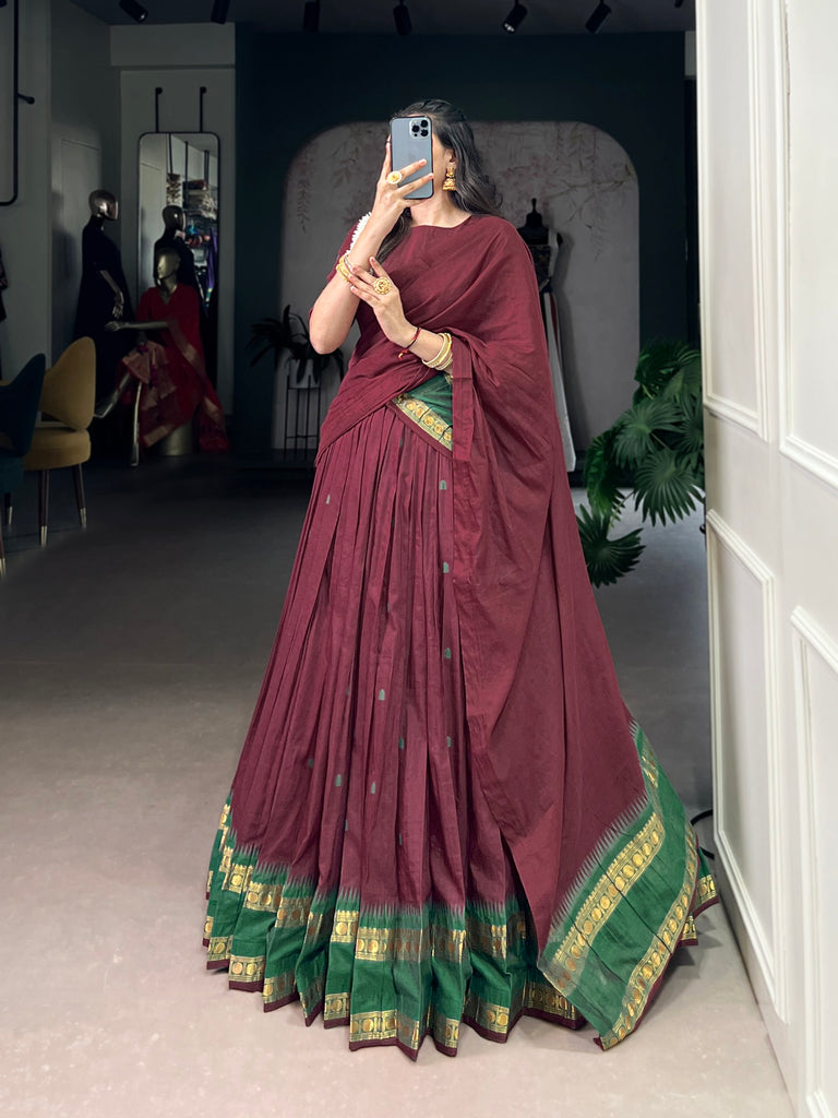 Color_Maroon
