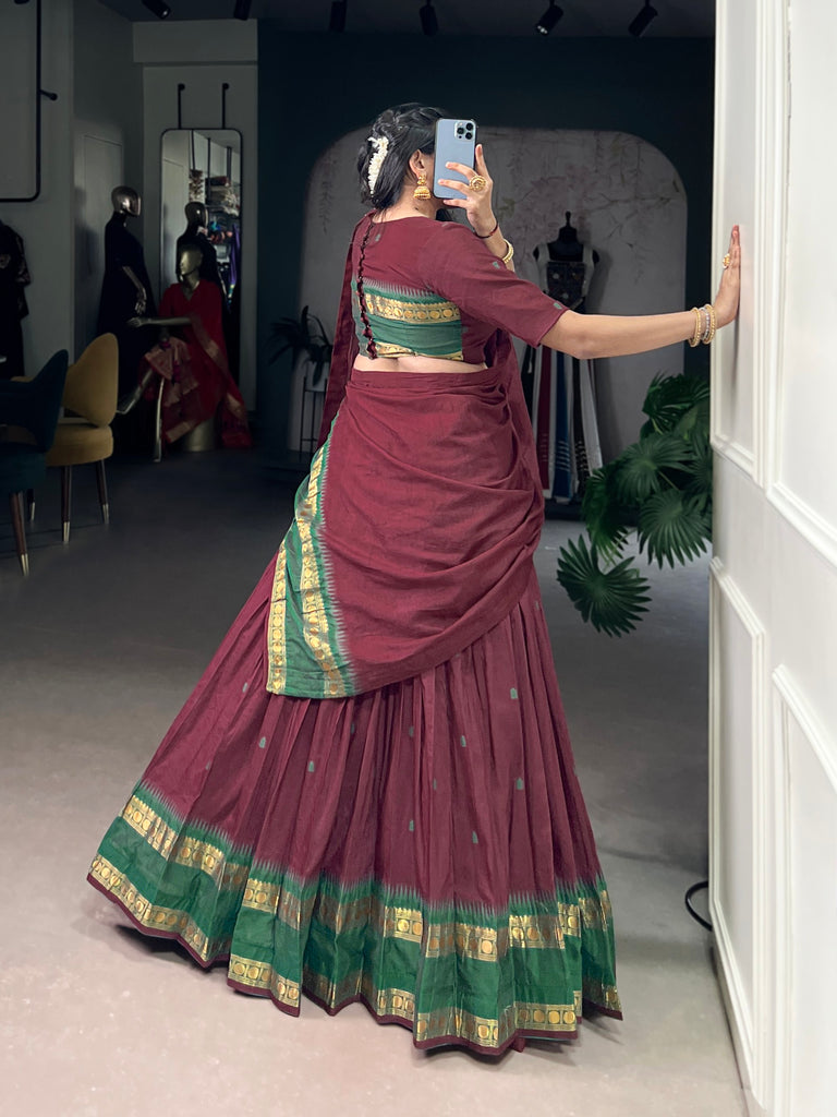 Color_Maroon