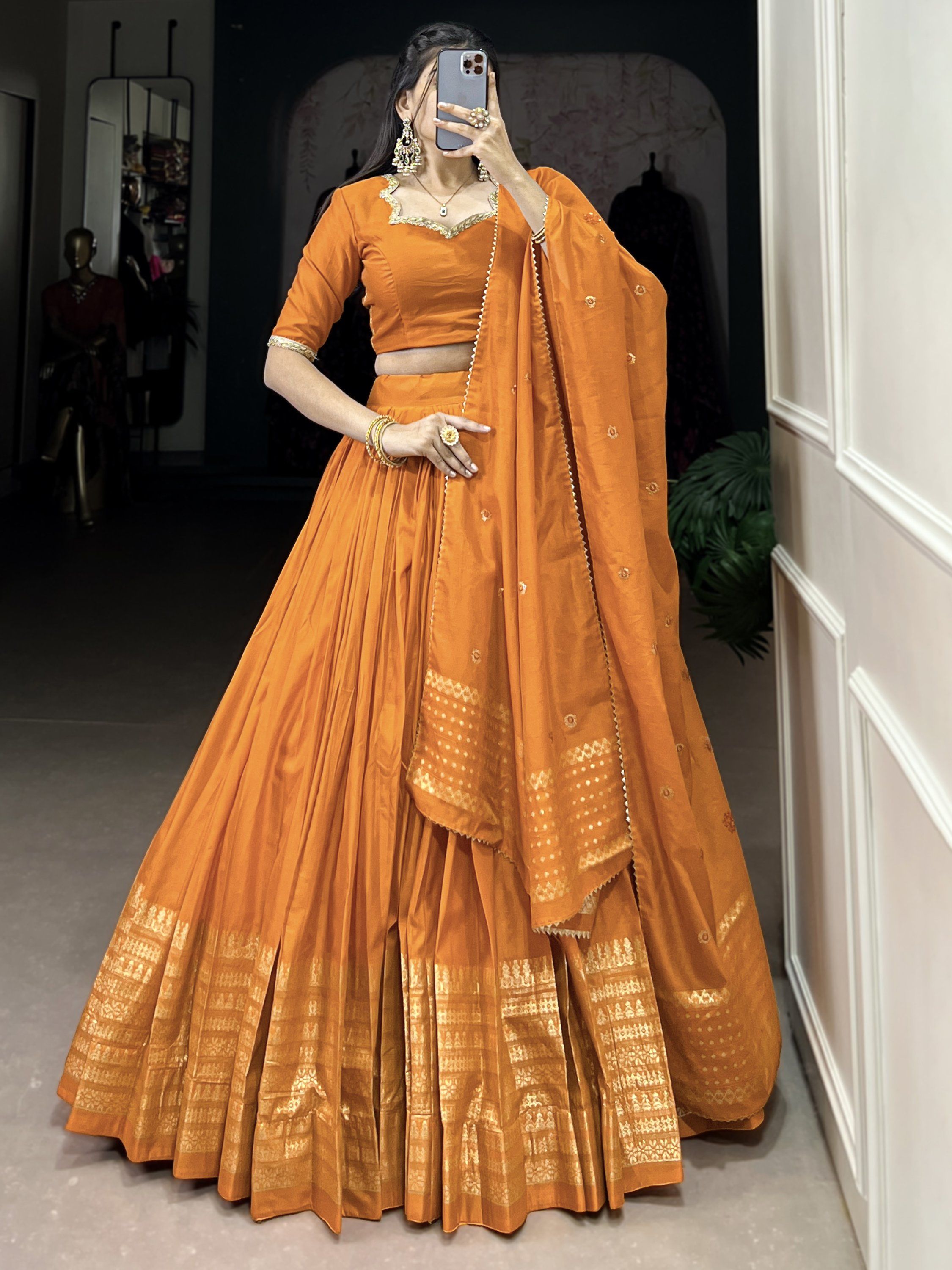 Color_Orange