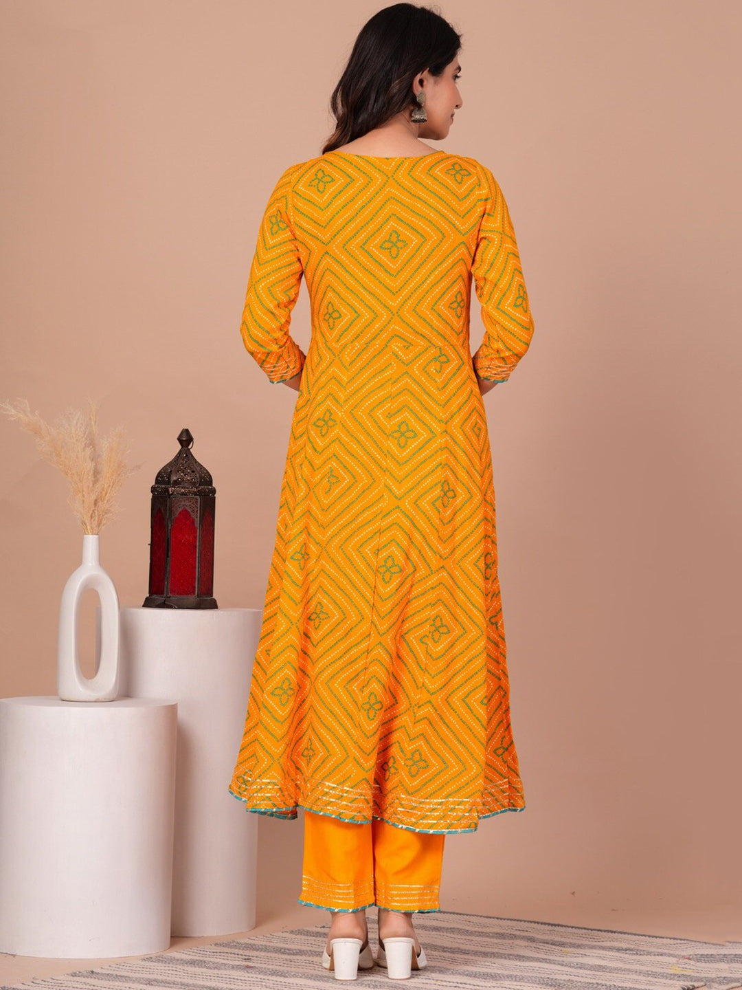 Women's Bandhani Printed Regular Kurta With Palazzos & Dupatta - Taantav