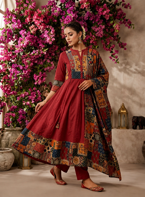 Color_Maroon