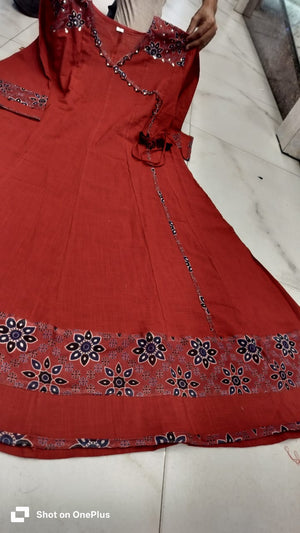 Color_Maroon