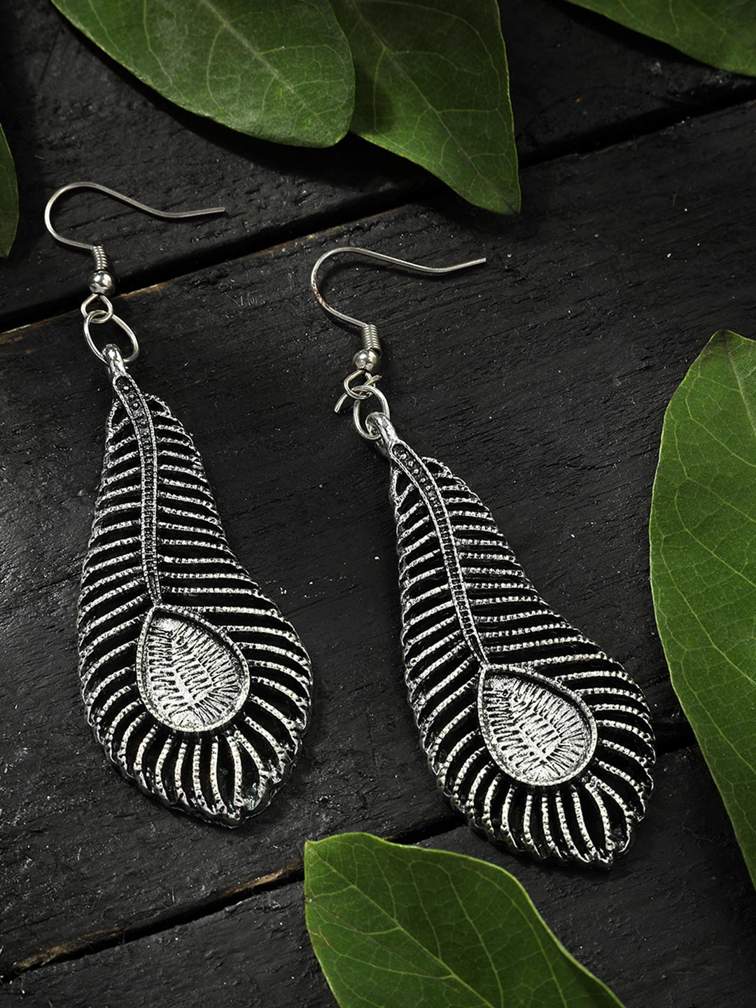 Women's  Latest design ear ring Jker_010