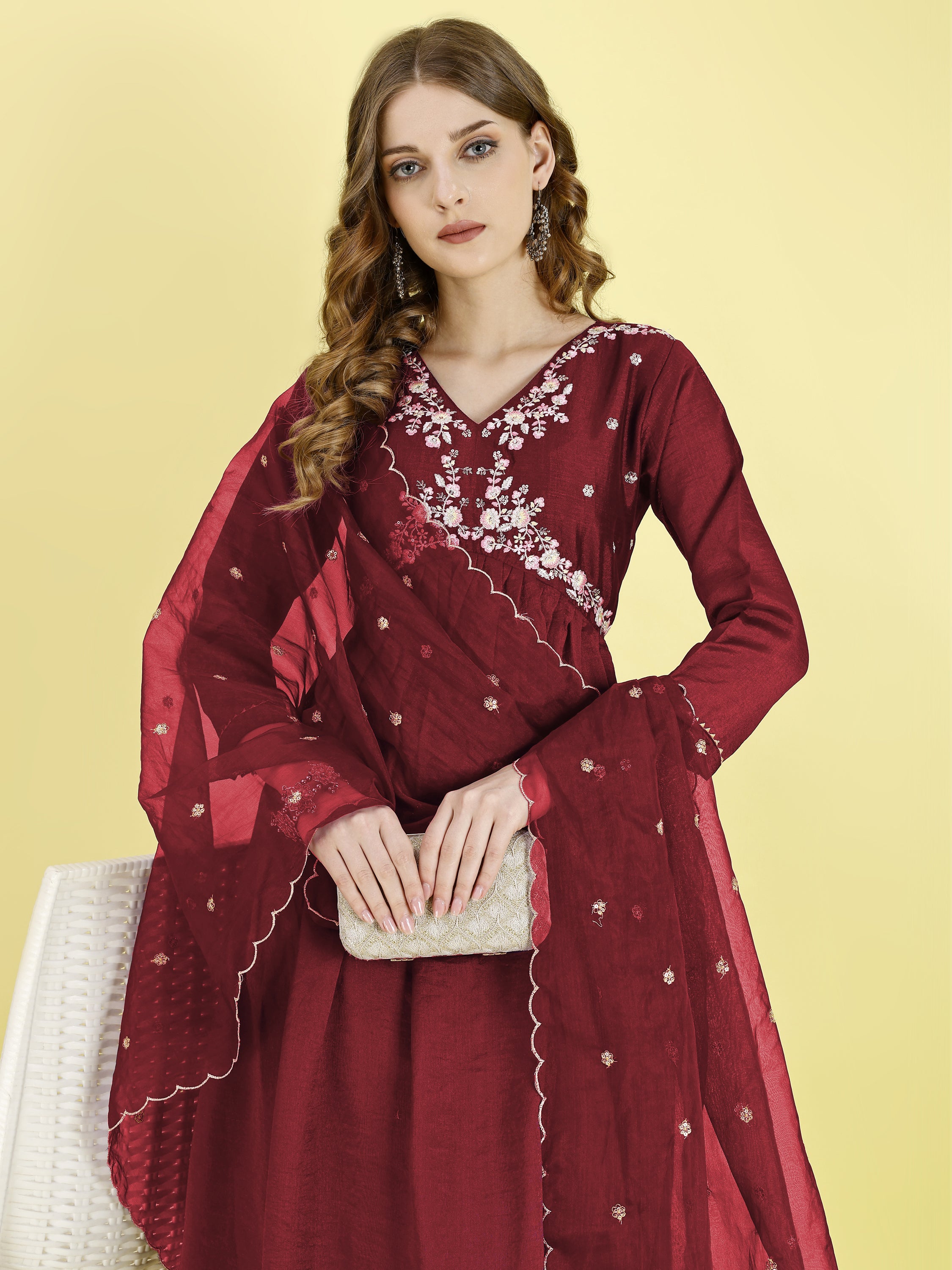 Color_Maroon