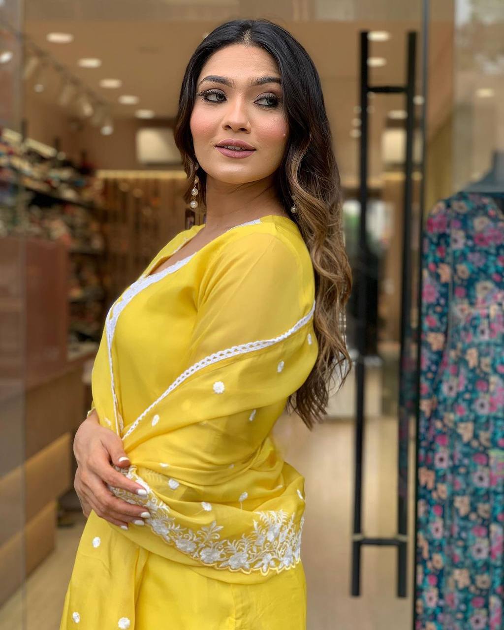 Color_Yellow