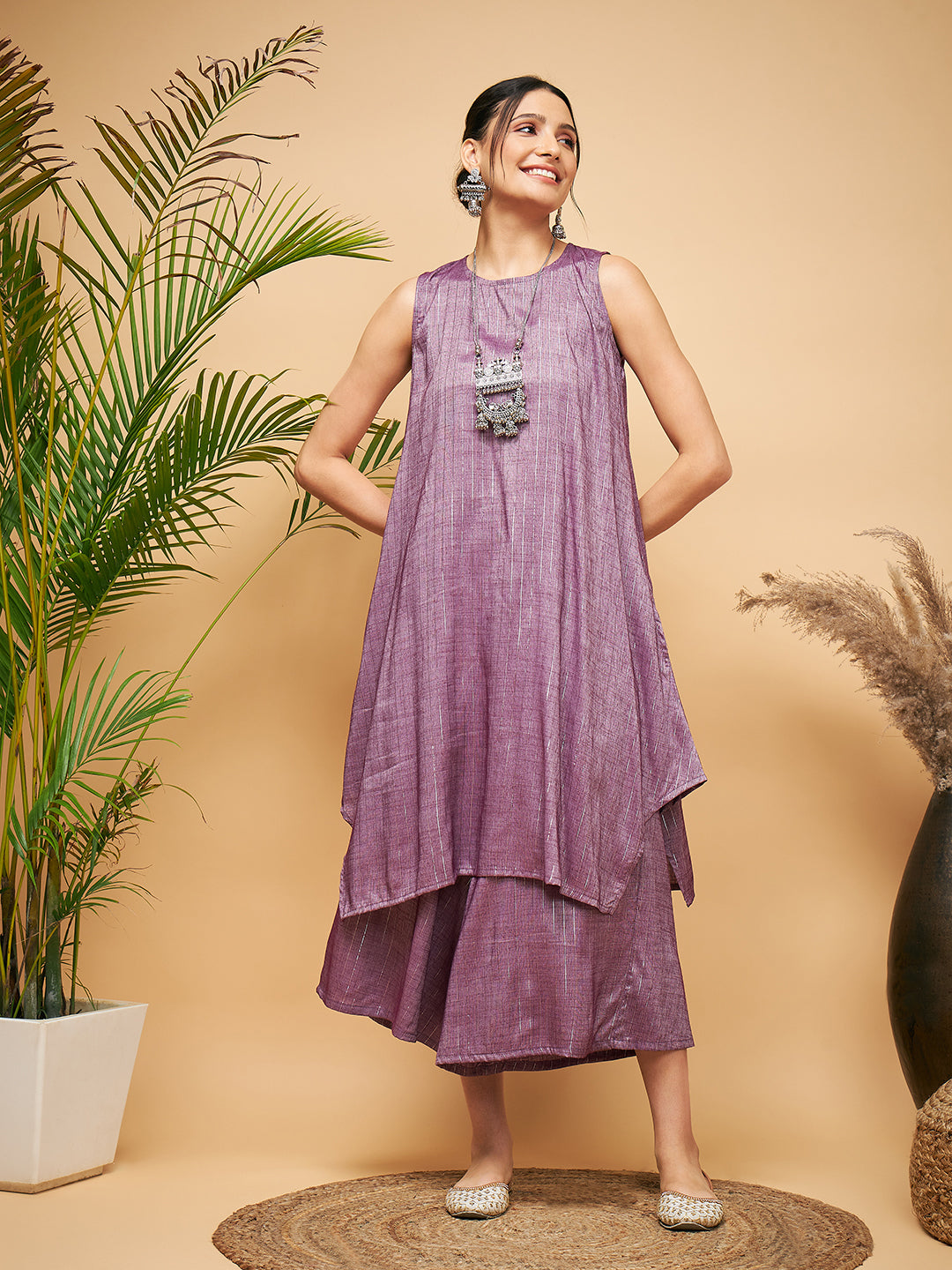 Women's Mauve Lurex Short Pallazo Kurta Set - InWeave