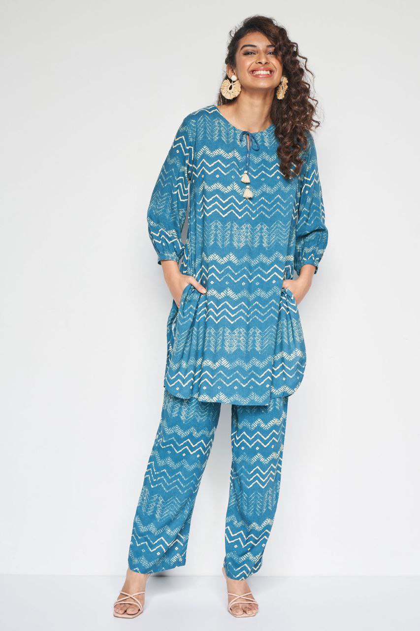 Women's Floral Printed Knee Length Rayon Co-ords Set