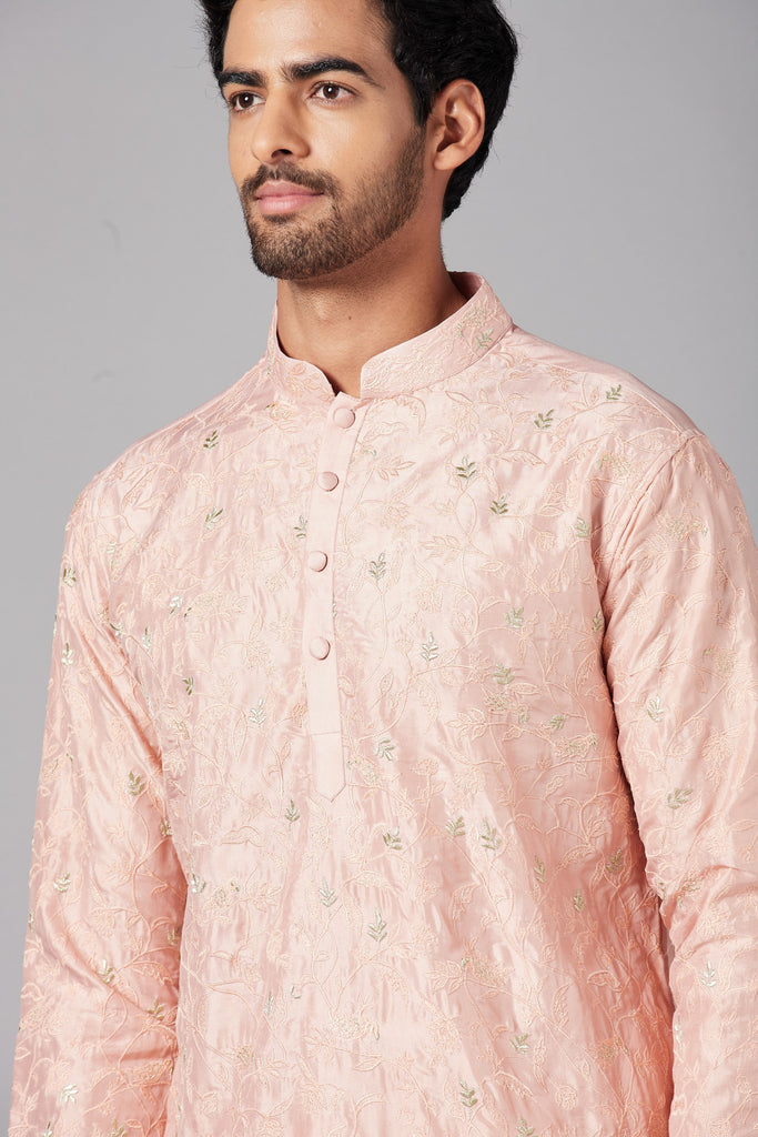 Men's Peach Color Tiyaan Embroidered Kurta Dupion
