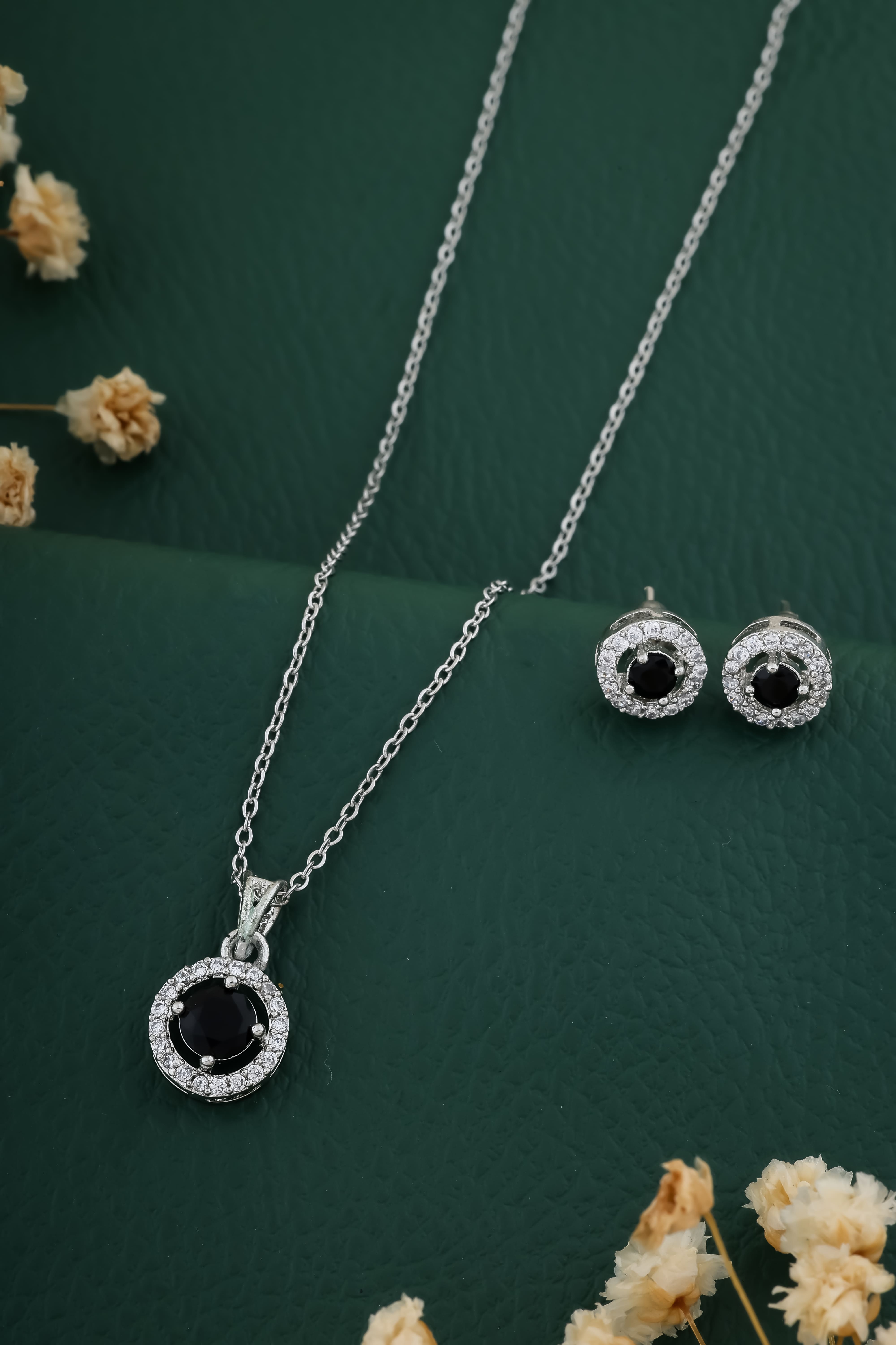 Color_Silver