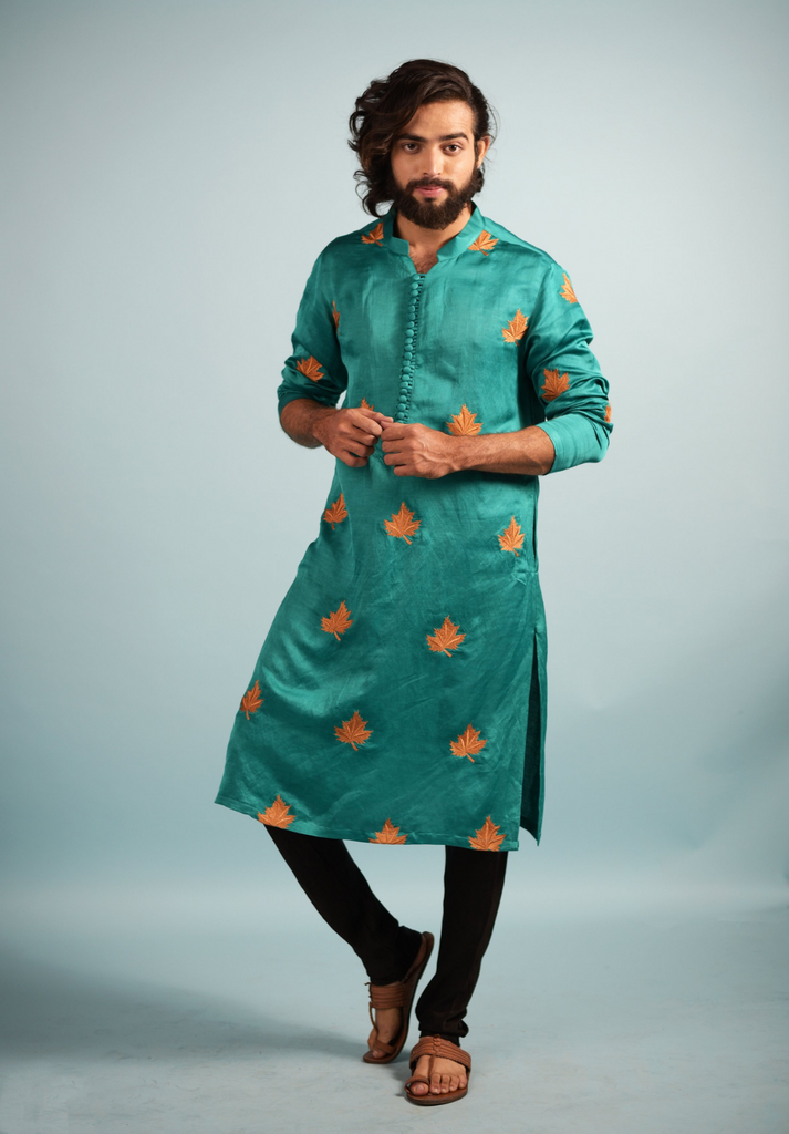 Men's Green Color Green Embroidered Kurta Cotton