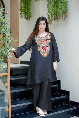 Color_Black