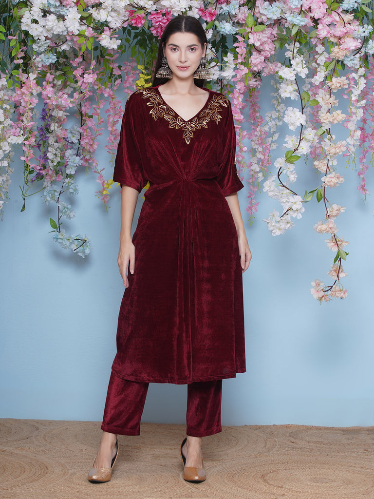 Color_Maroon