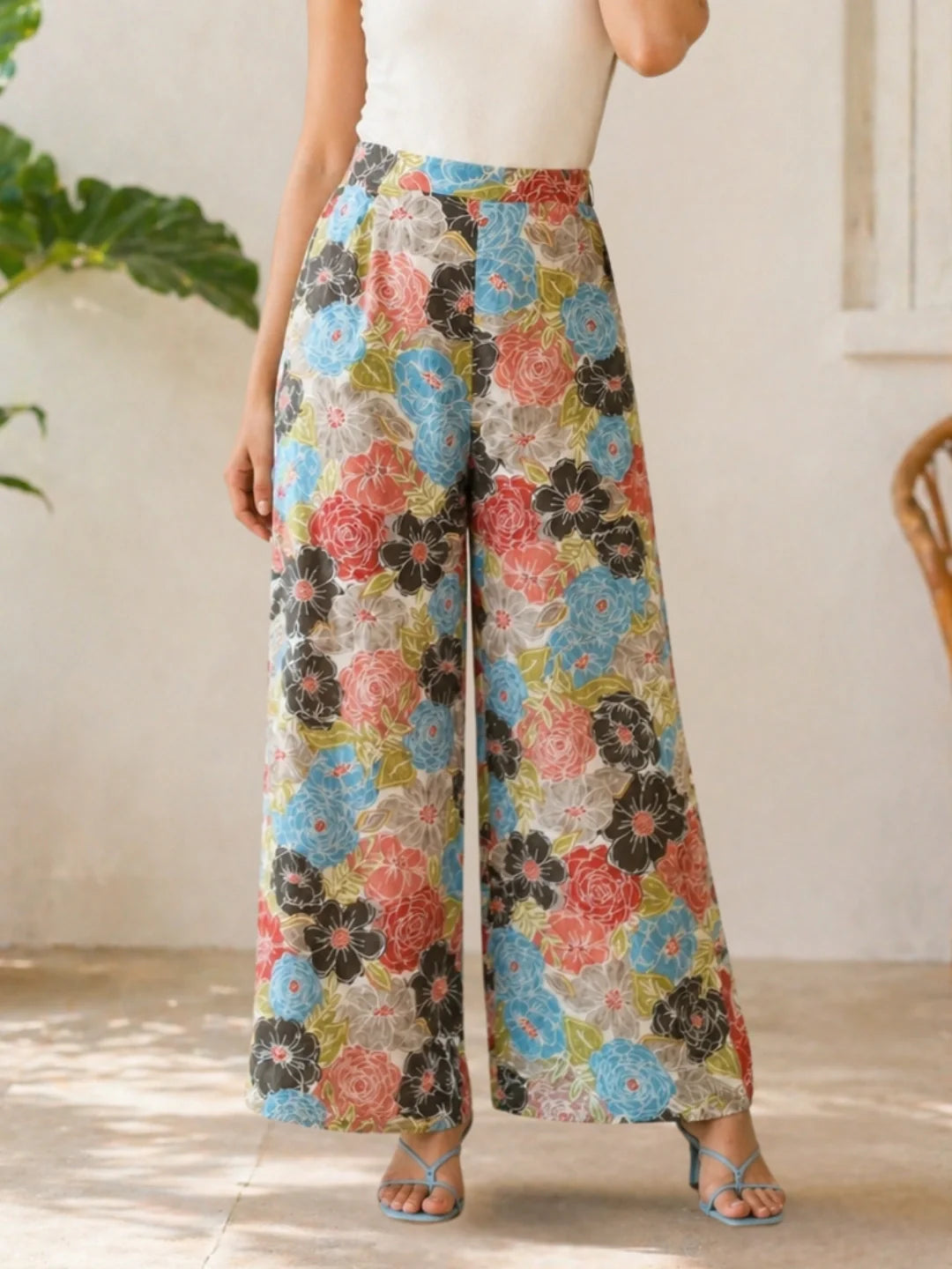 Women's Multicolor Floral Print Mid-Rise Wide Leg Trouser