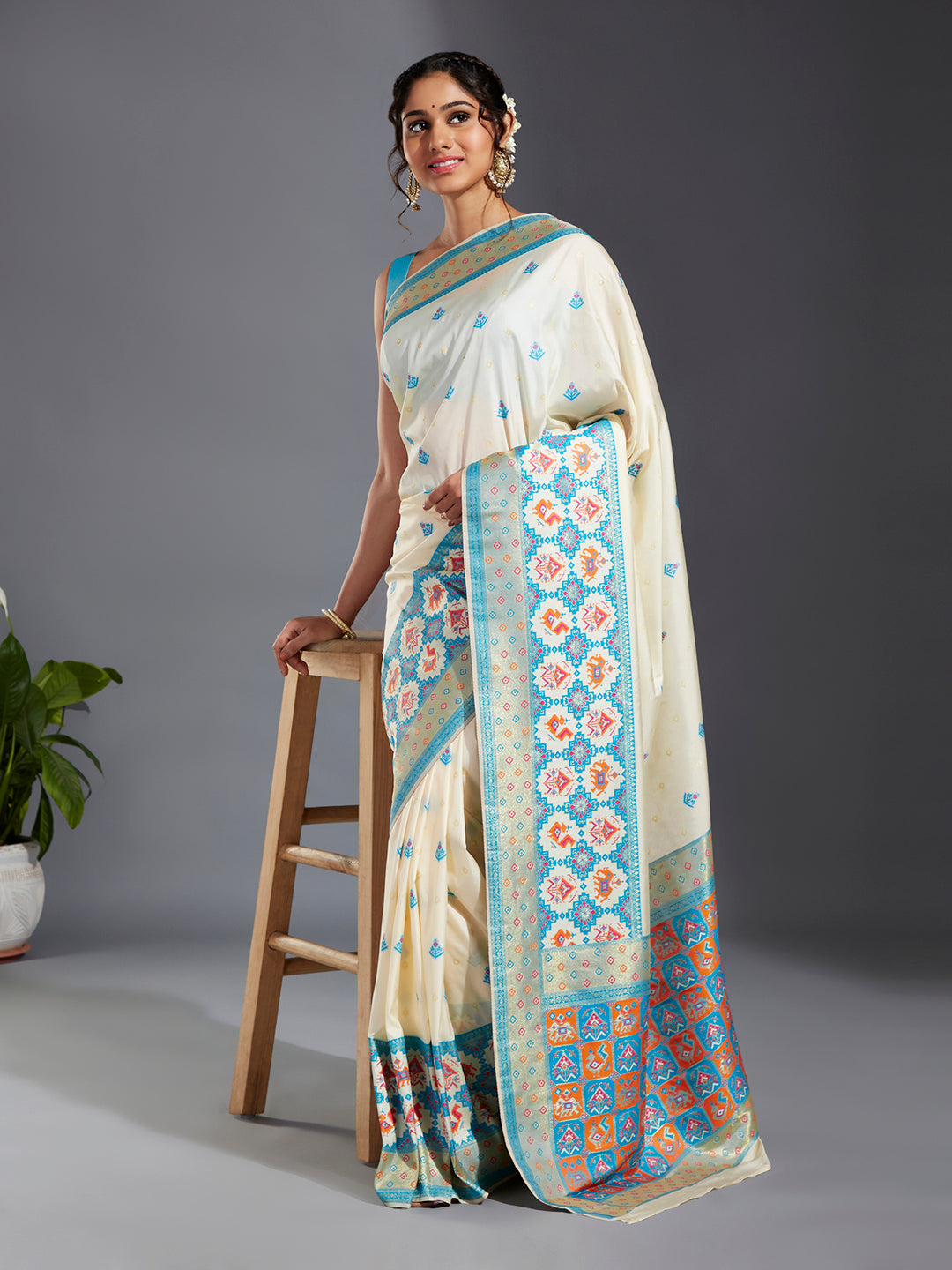 Women's Turquoise Blue & Gold Satin Paisley Zari With Beautiful Patola Banarasi Saree - Royal Dwells