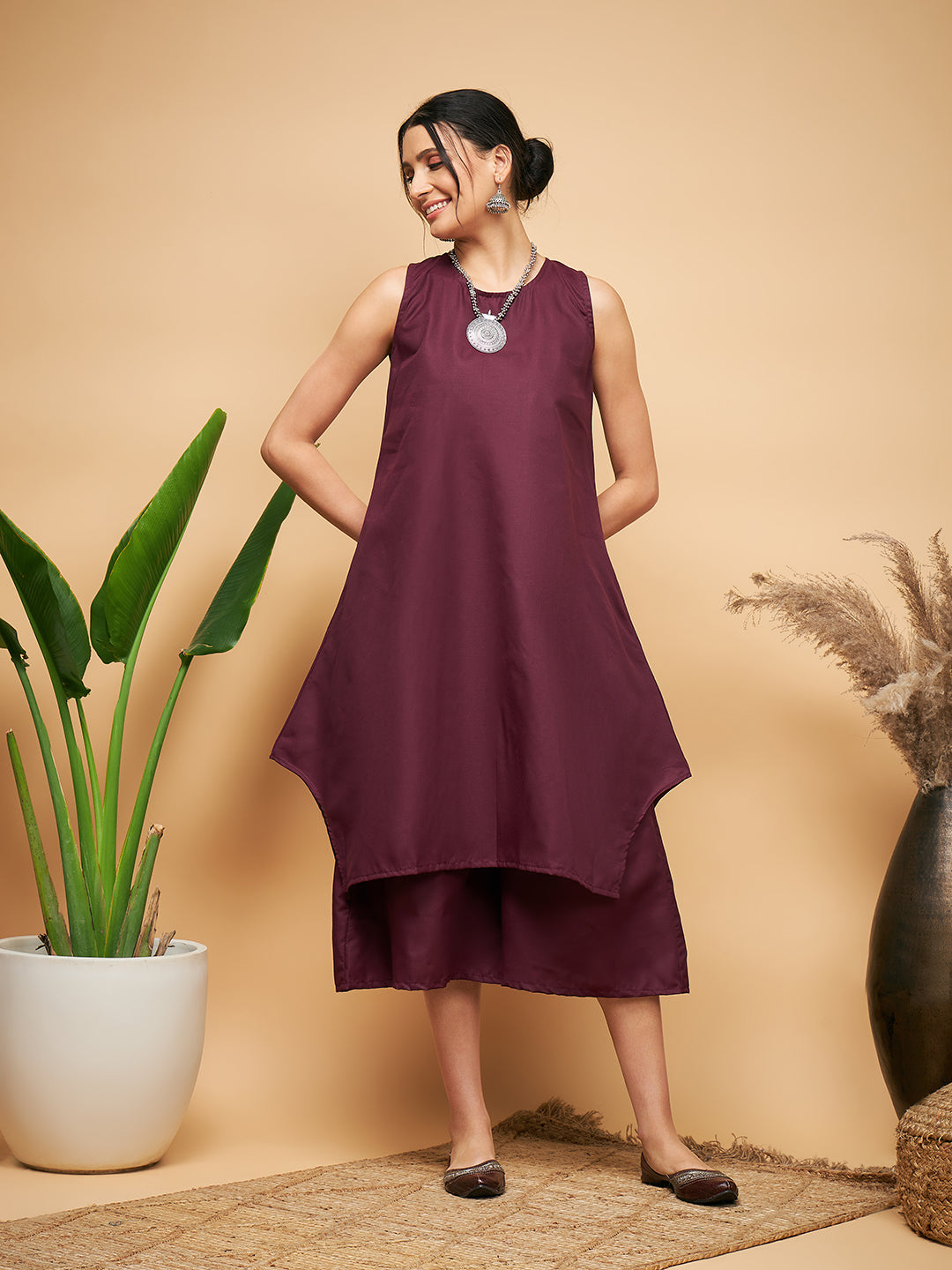 Women's Wine Solid Short Kurta Palazzo Set - InWeave