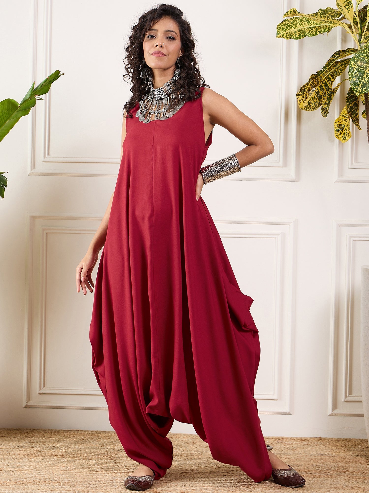 Women's Maroon Round Sleeveless Jumpsuit - InWeave