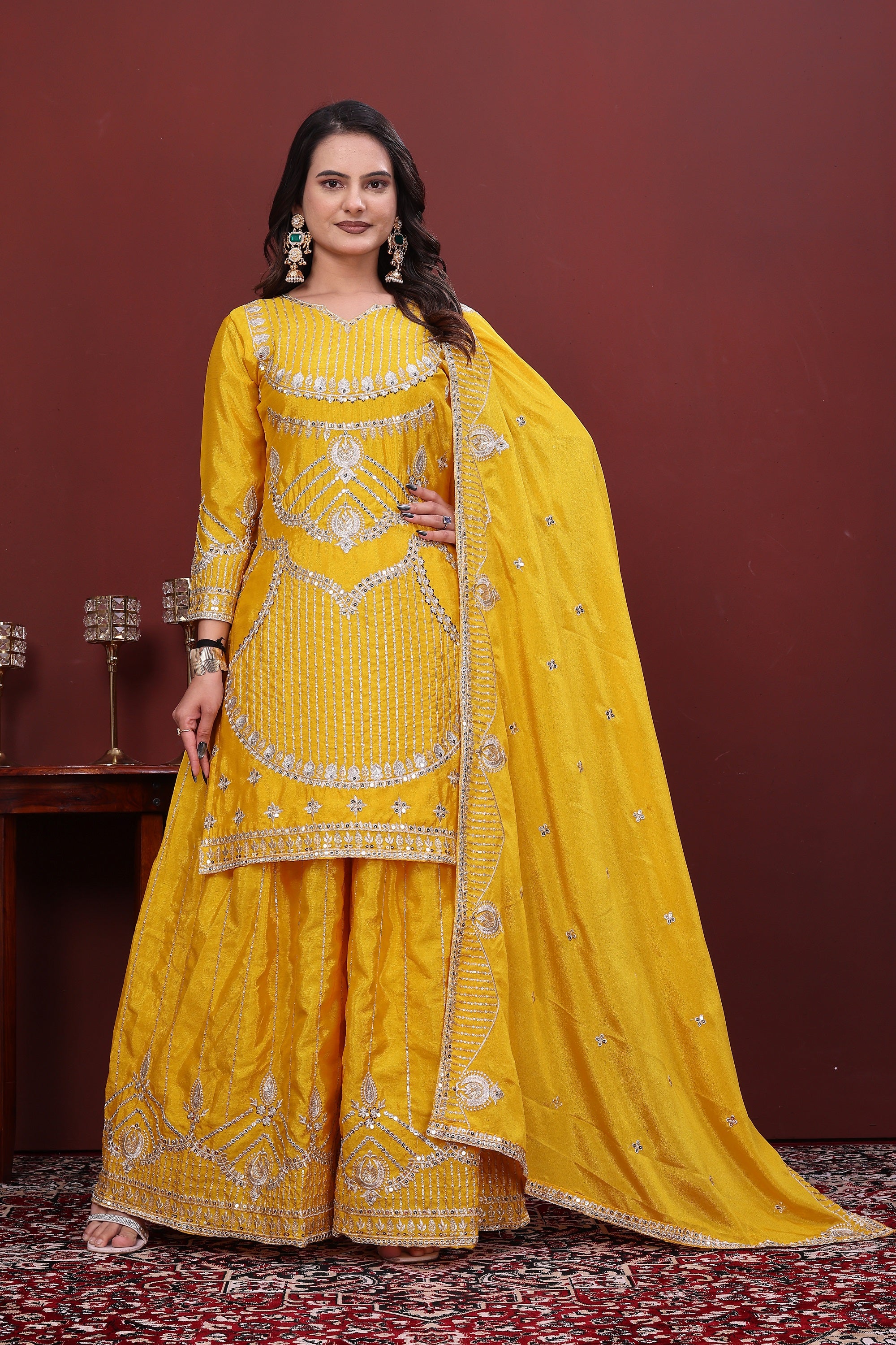Color_YELLOW