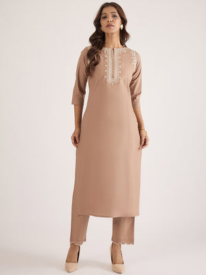 Color_Brown