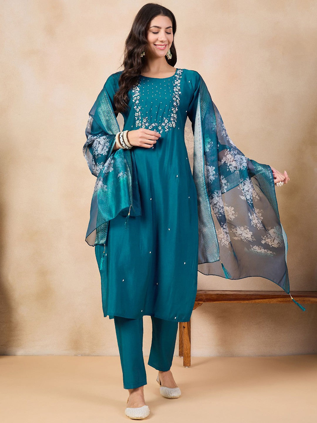 Women's Round Neck Embroidered Work Viscose Rayon Fabric Kurta & Pant With Dupatta Set - Taantav