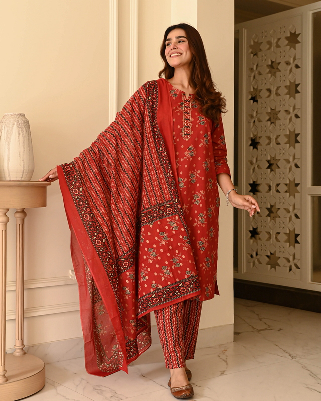 Women's Red Floral Ethnic Suit With Striped Pants & Dupatta