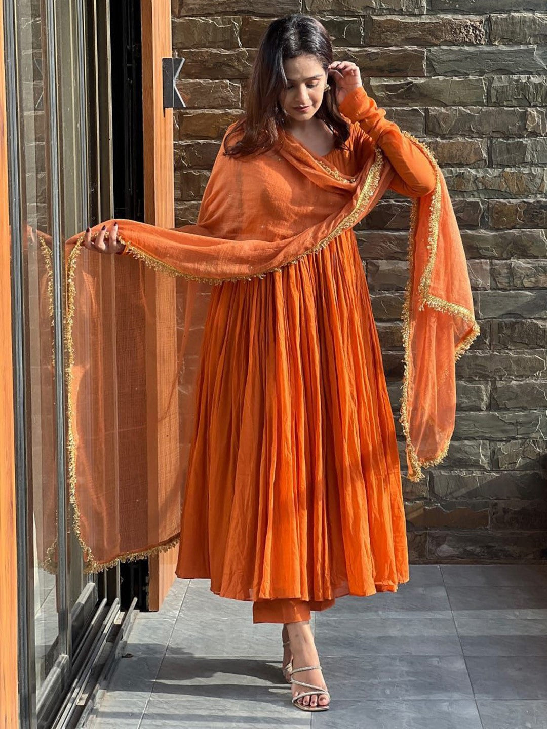 Color_Orange
